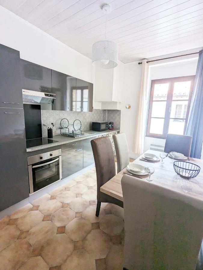 Appartement Saint Jean 2 Cosy Et Confort ヴィルフランシュ・ド・コンフラン エクステリア 写真