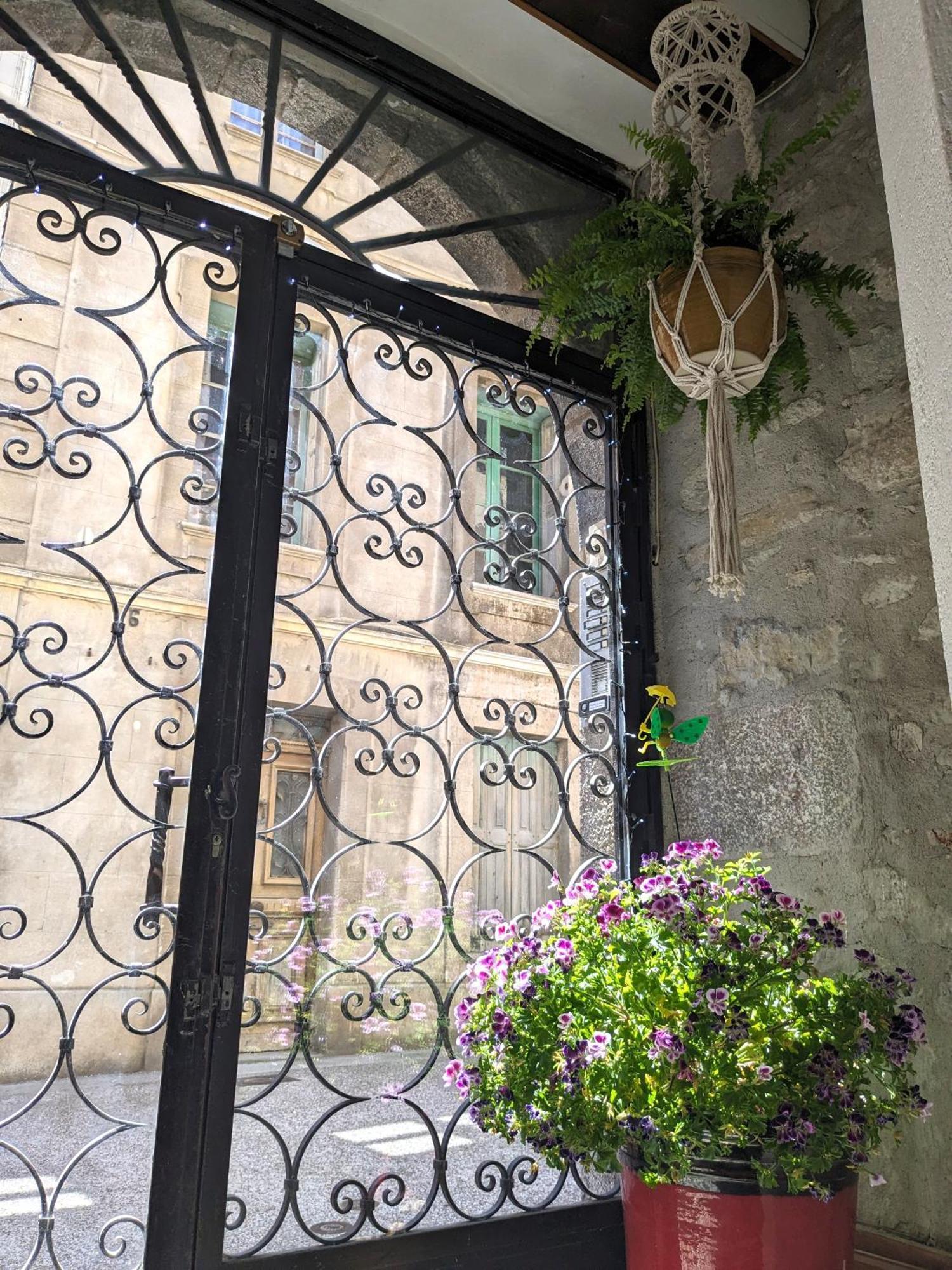 Appartement Saint Jean 2 Cosy Et Confort ヴィルフランシュ・ド・コンフラン エクステリア 写真